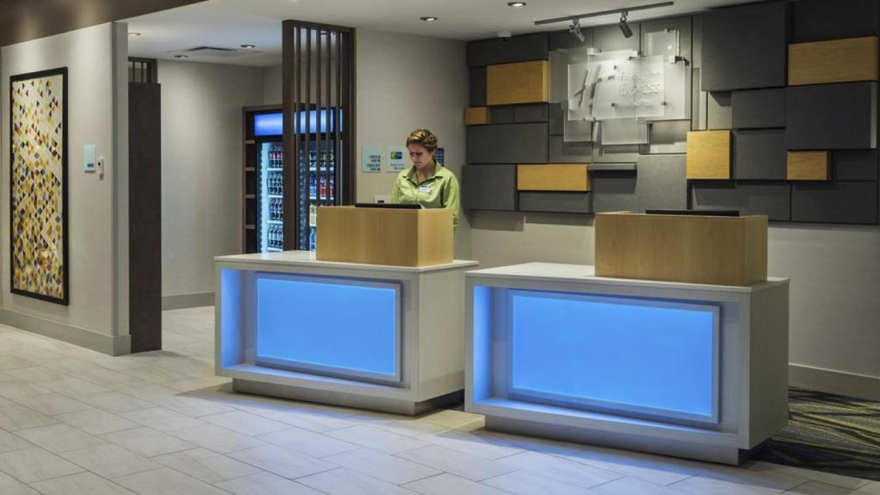 Holiday Inn Express Hotel & Suites Mount Pleasant By Ihg Extérieur photo